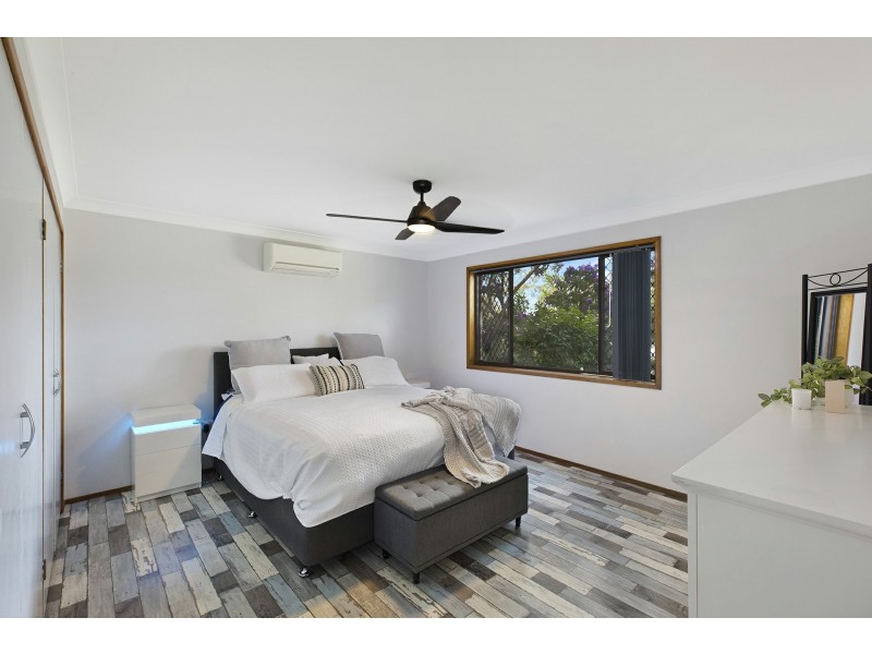 140 Lakedge Ave, Berkeley Vale NSW 2261