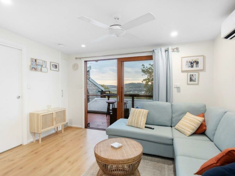 69 Berne Street, Bateau Bay NSW 2261