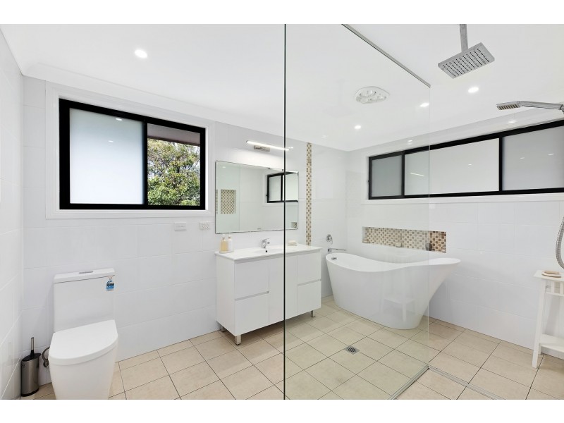 19 Farrar Road, Killarney Vale NSW 2261