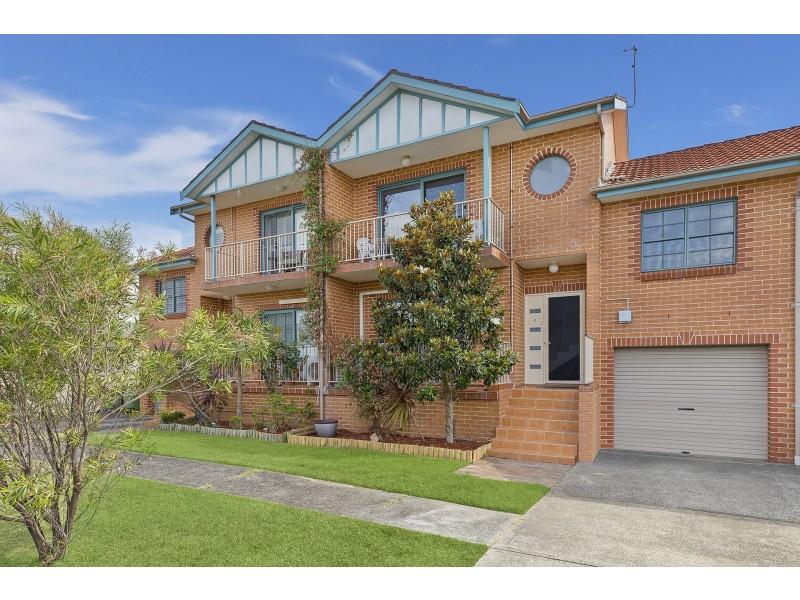 2/86 Hutton Road, The Entrance North NSW 2261