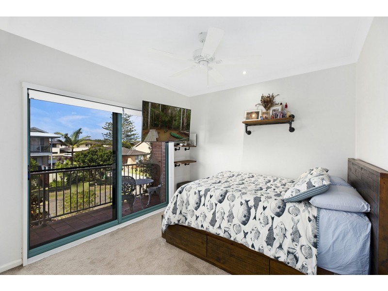 2/86 Hutton Road, The Entrance North NSW 2261