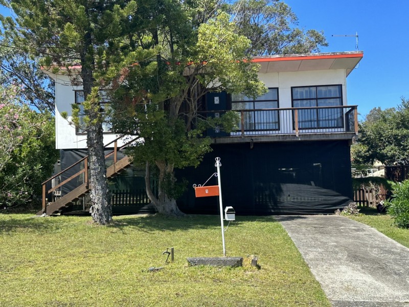1 Turana Street, Killarney Vale NSW 2261
