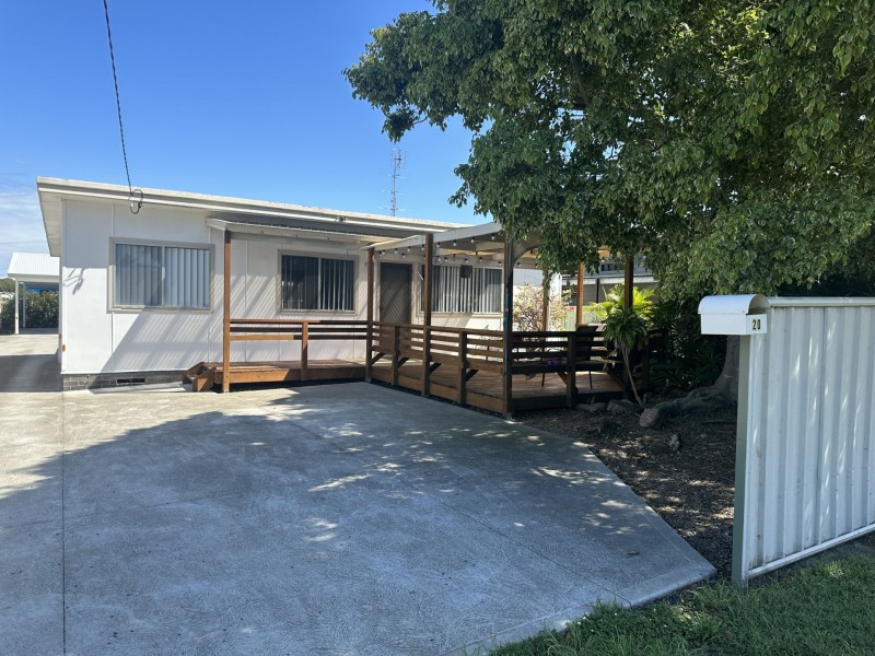20 Danbury Avenue, Gorokan NSW 2263