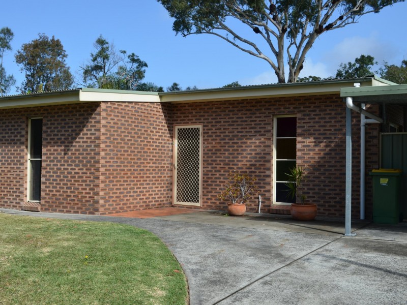 6a Vanessa Road, Berkeley Vale NSW 2261