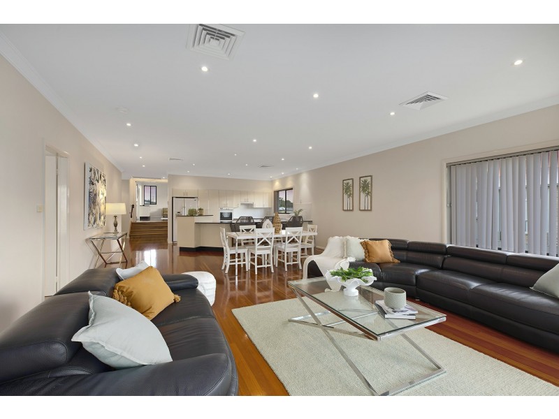 13 Lucinda Avenue, Killarney Vale NSW 2261