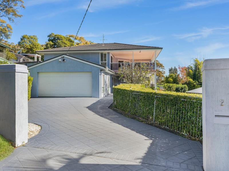 2 Seaspray Close, Bateau Bay NSW 2261