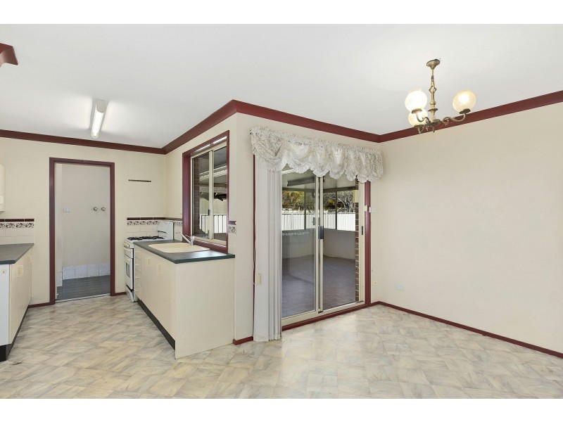 3 Kathleen Court, Berkeley Vale NSW 2261