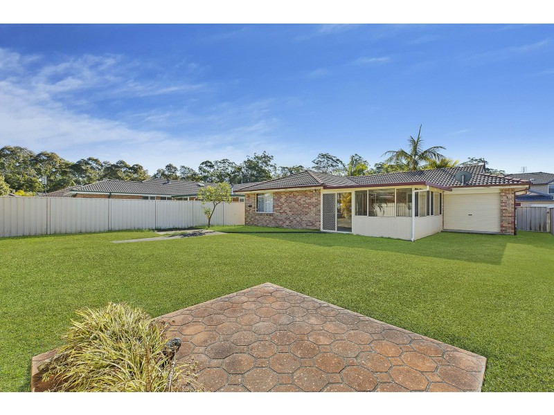 3 Kathleen Court, Berkeley Vale NSW 2261