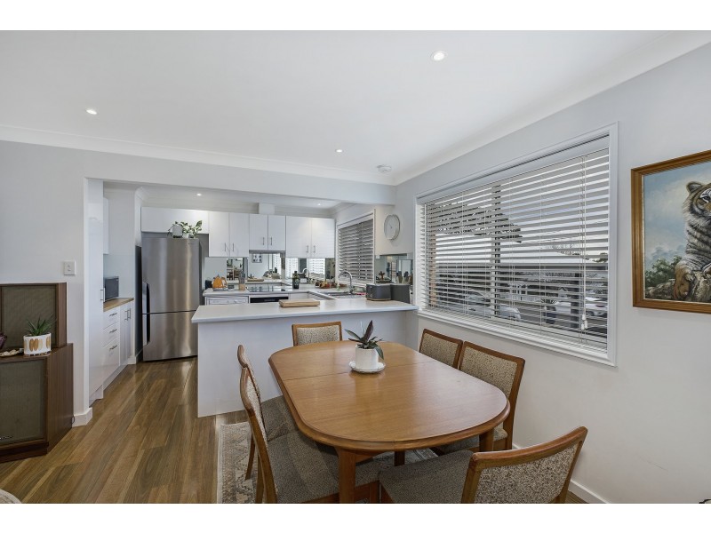 19 Main Street, Killarney Vale NSW 2261