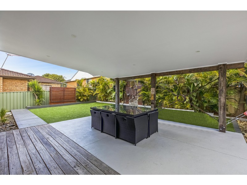 19 Main Street, Killarney Vale NSW 2261
