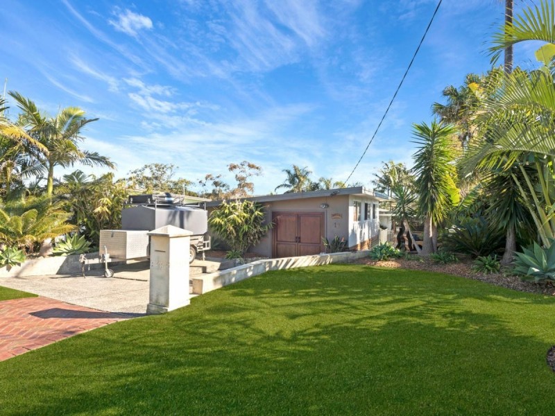 17 George Hely Crescent,, Killarney Vale NSW 2261