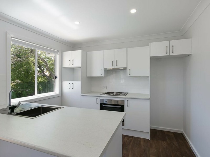 100a Kathleen White Crescent, Killarney Vale NSW 2261
