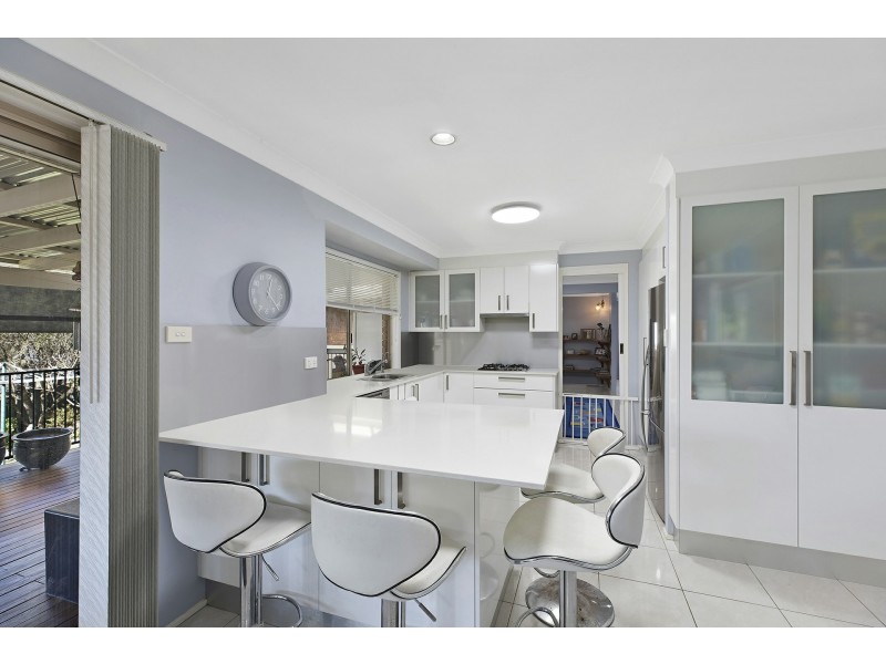 24 Marilyn Crescent, Tumbi Umbi NSW 2261