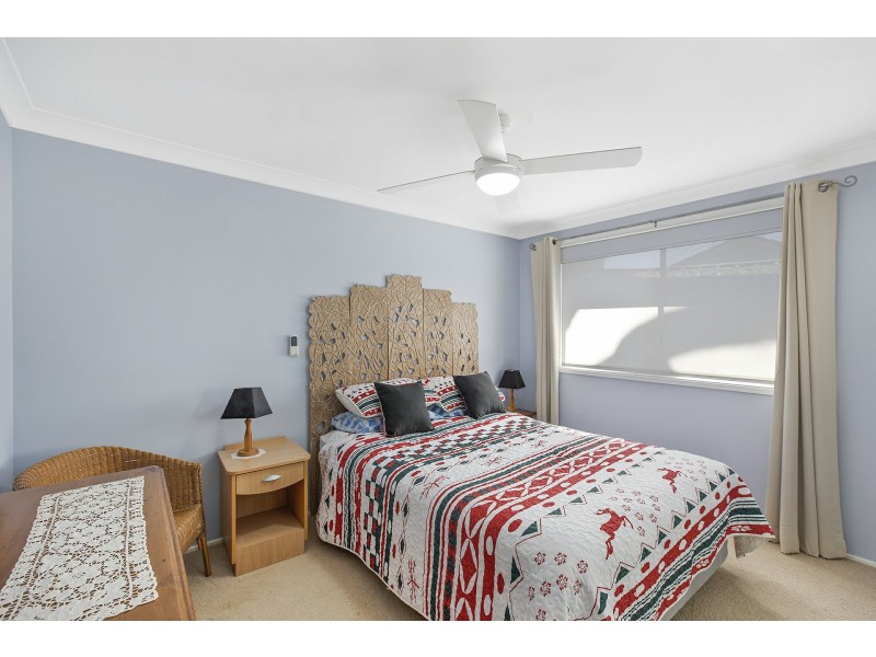 24 Marilyn Crescent, Tumbi Umbi NSW 2261