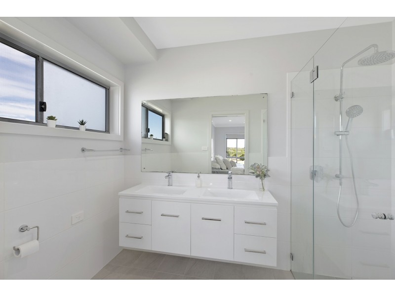 62 Pebble Beach Avenue, Magenta NSW 2261