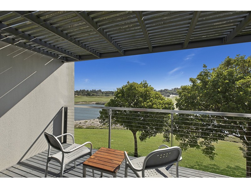 807/3 Turnberry Avenue, Magenta NSW 2261