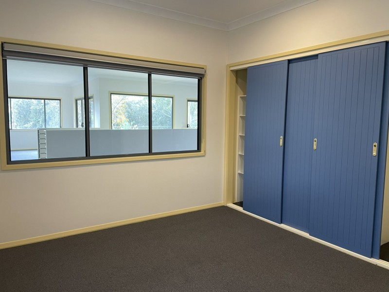 19 Trelawney Street, Killarney Vale NSW 2261