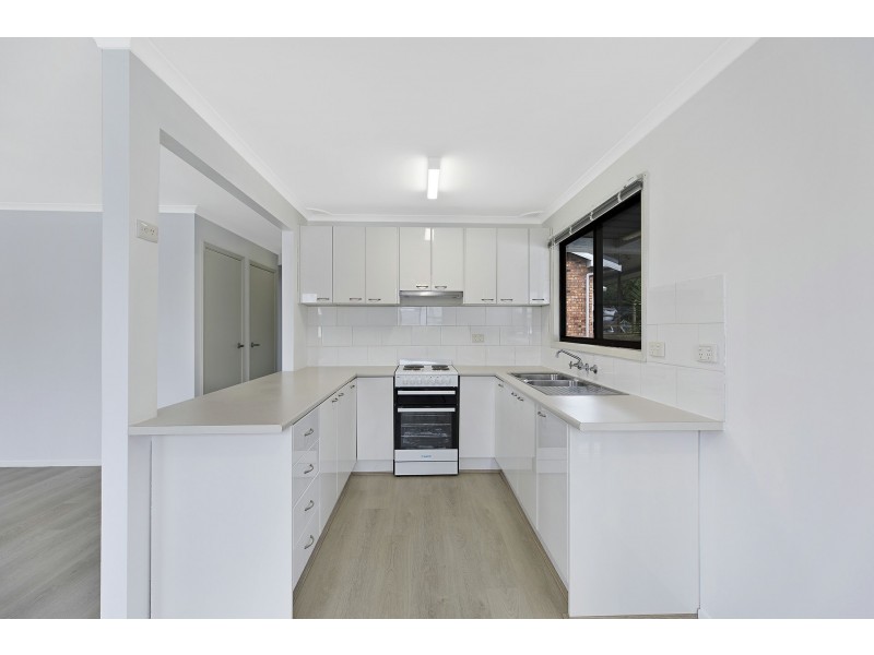 5 Warrina Street, Wamberal NSW 2260