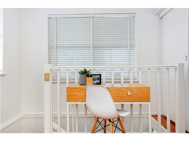31 Lushington Street, East Gosford NSW 2250