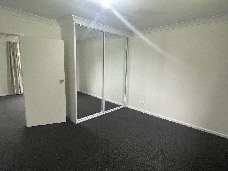 50 Clare Crescent, Berkeley Vale NSW 2261
