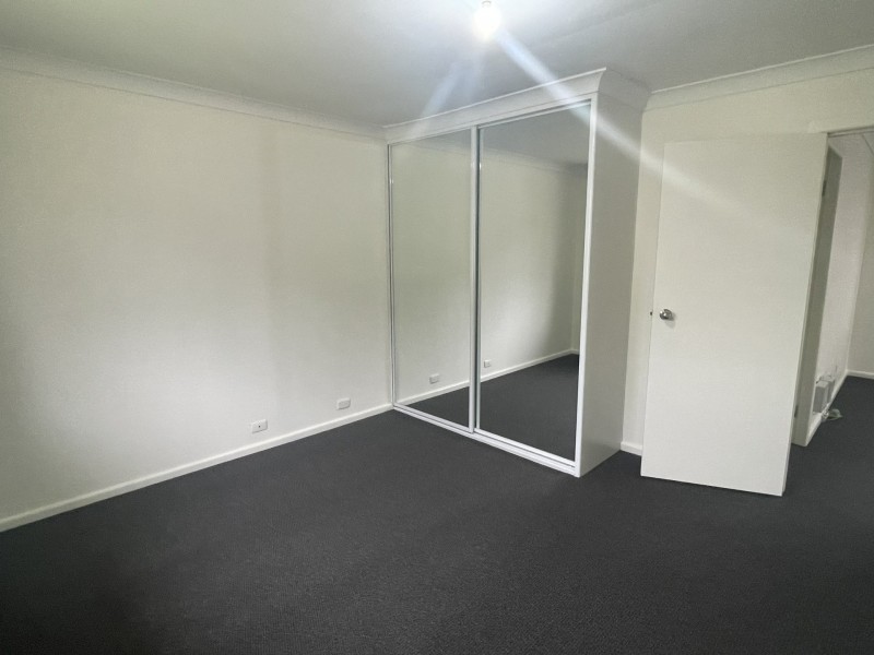 50 Clare Crescent, Berkeley Vale NSW 2261
