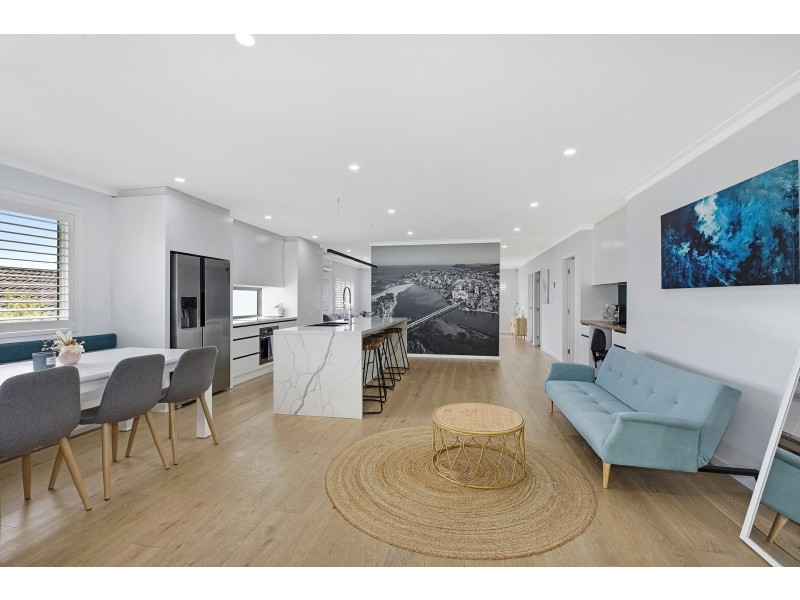 27 Brooke Avenue, Killarney Vale NSW 2261