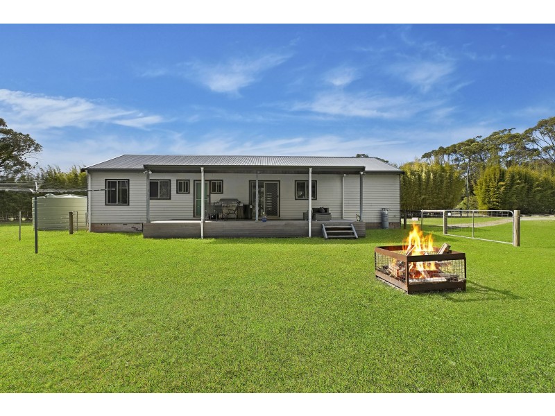 6a Hayley Close, Tumbi Umbi NSW 2261