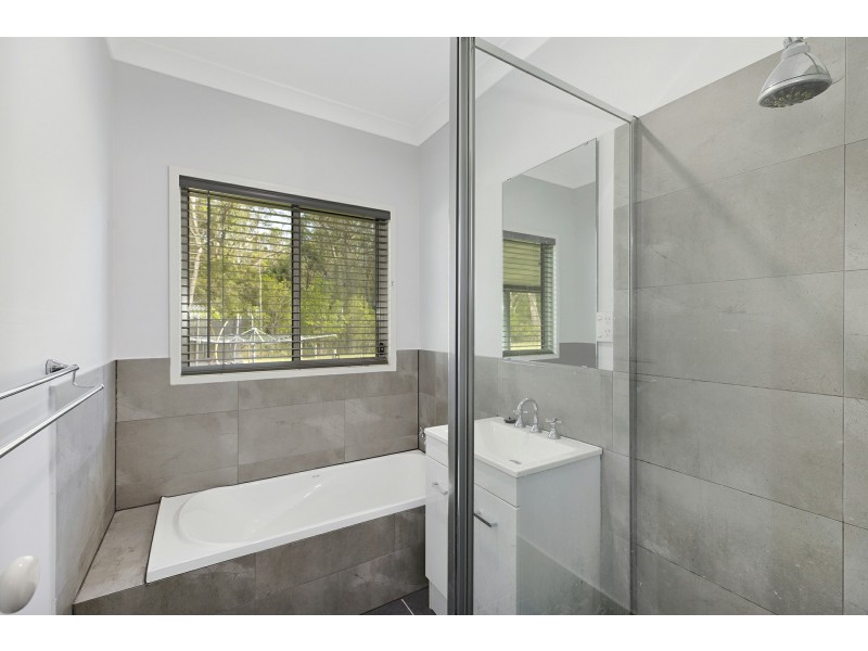 6a Hayley Close, Tumbi Umbi NSW 2261