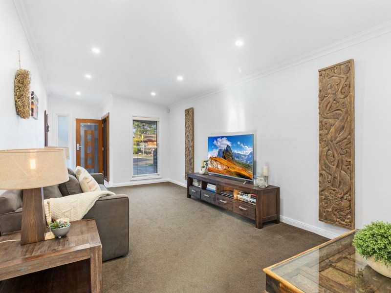 12 Robertson Road, Killarney Vale NSW 2261