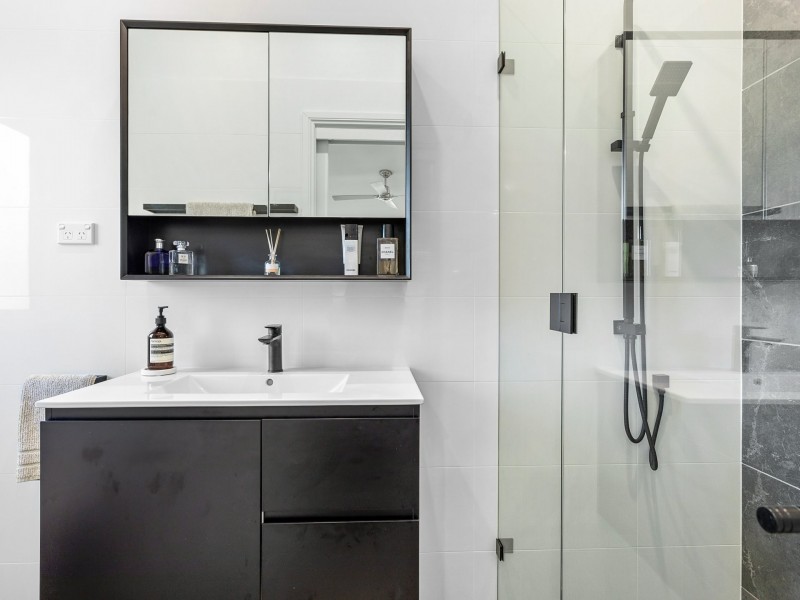 12 Robertson Road, Killarney Vale NSW 2261