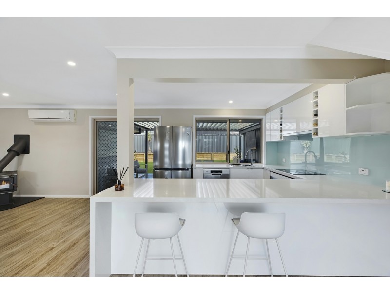 27 Bottlebrush Drive, Glenning Valley NSW 2261