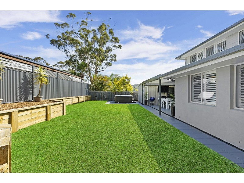 27 Bottlebrush Drive, Glenning Valley NSW 2261