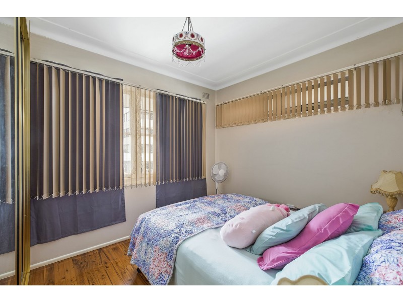 1/193 Albany Street, Point Frederick NSW 2250