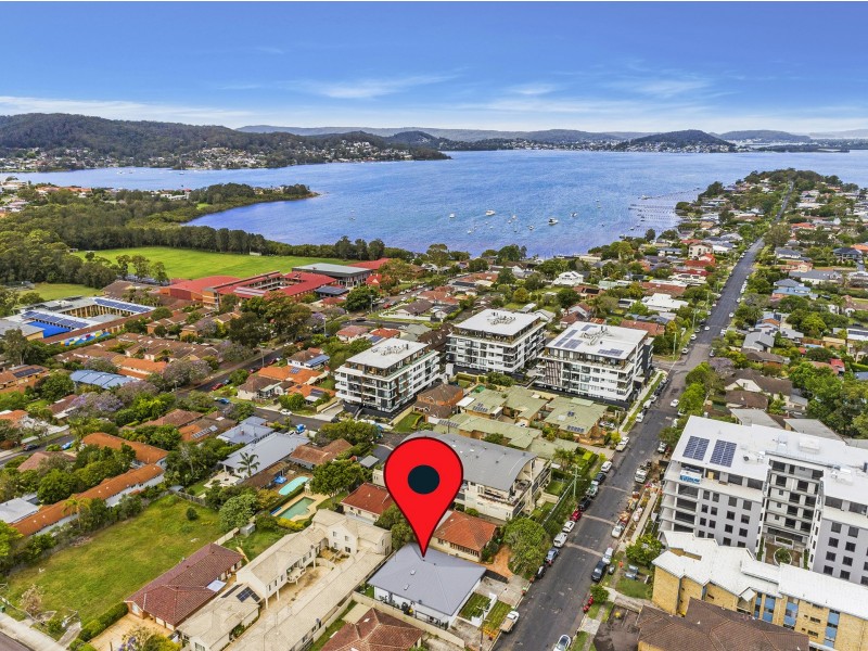 1/193 Albany Street, Point Frederick NSW 2250