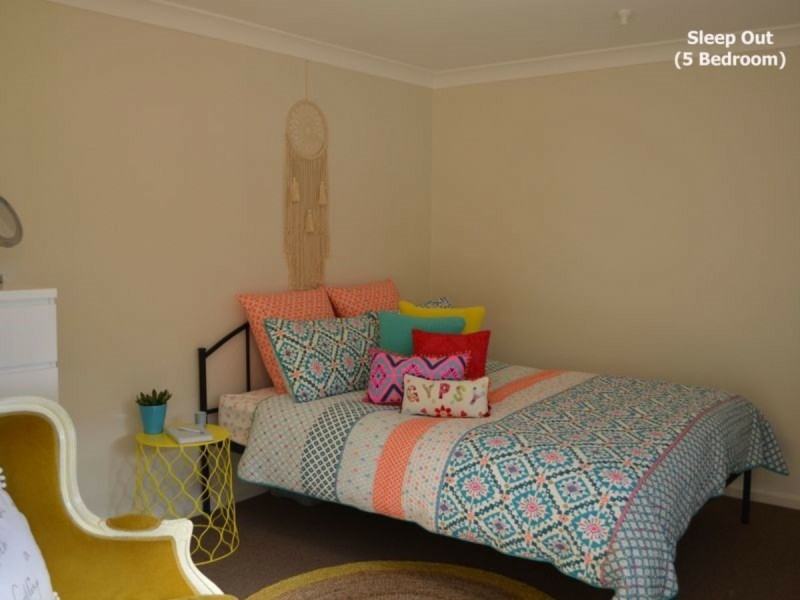 75 Brooke Avenue, Killarney Vale NSW 2261
