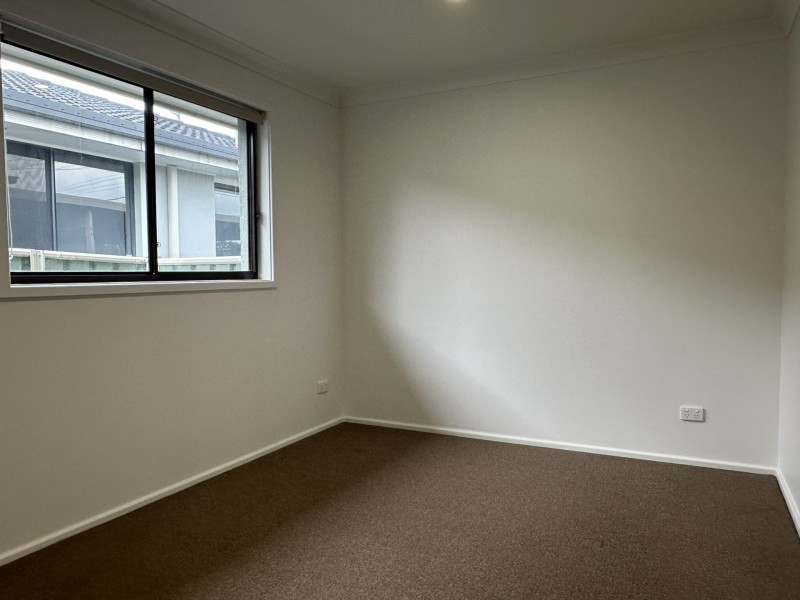 75 Brooke Avenue, Killarney Vale NSW 2261