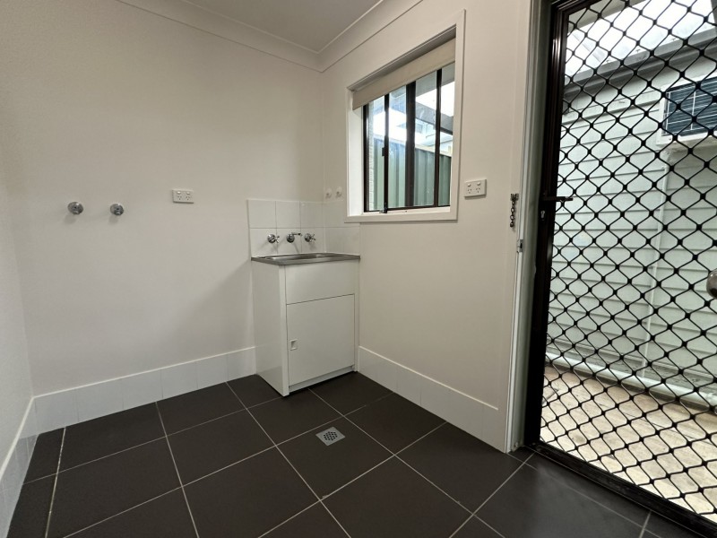 75 Brooke Avenue, Killarney Vale NSW 2261