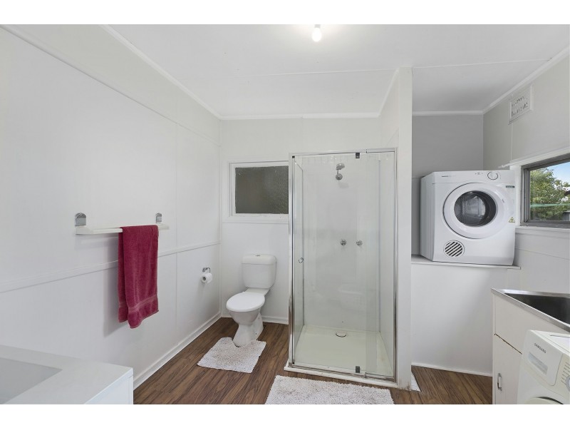 10 Brenda Cresent, Tumbi Umbi NSW 2261