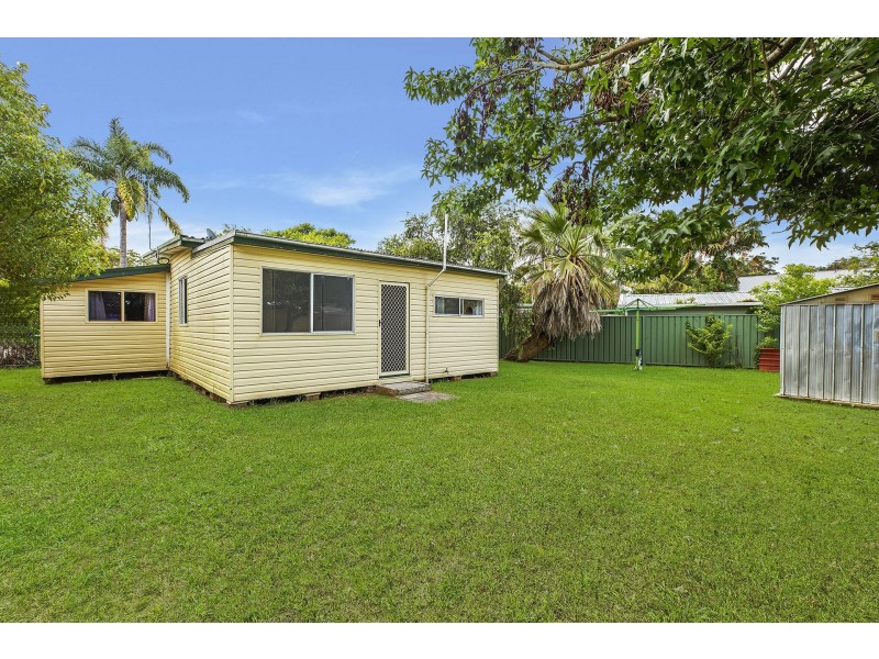 10 Brenda Cresent, Tumbi Umbi NSW 2261