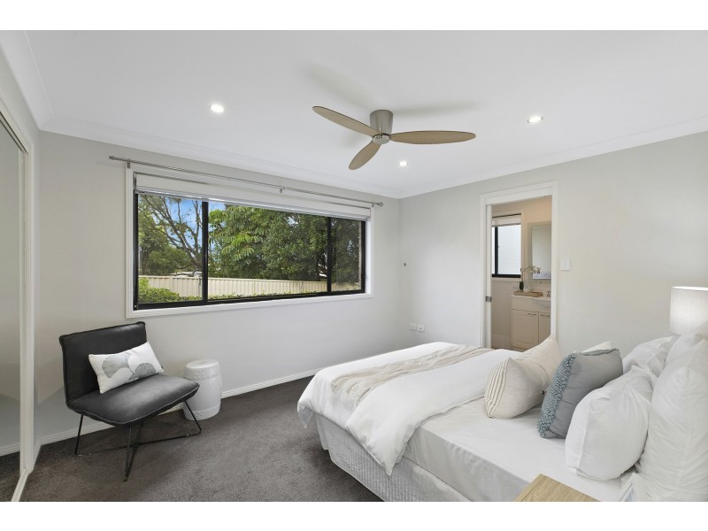 10a Main Street, Killarney Vale NSW 2261