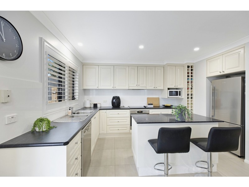 49 Shortland Ave, Killarney Vale NSW 2261