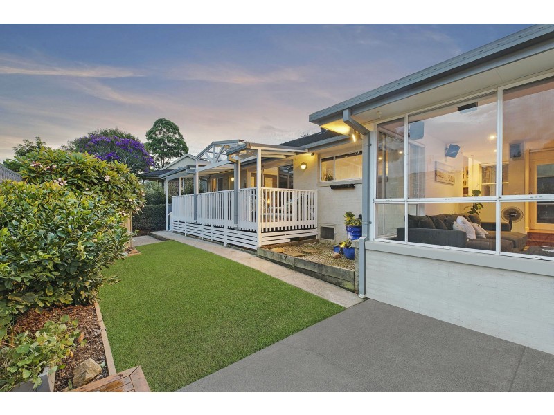 2 Bellambi Place, Glenning Valley NSW 2261