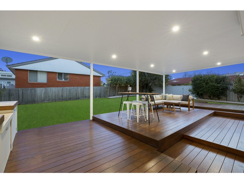 8 Torres Street, Killarney Vale NSW 2261