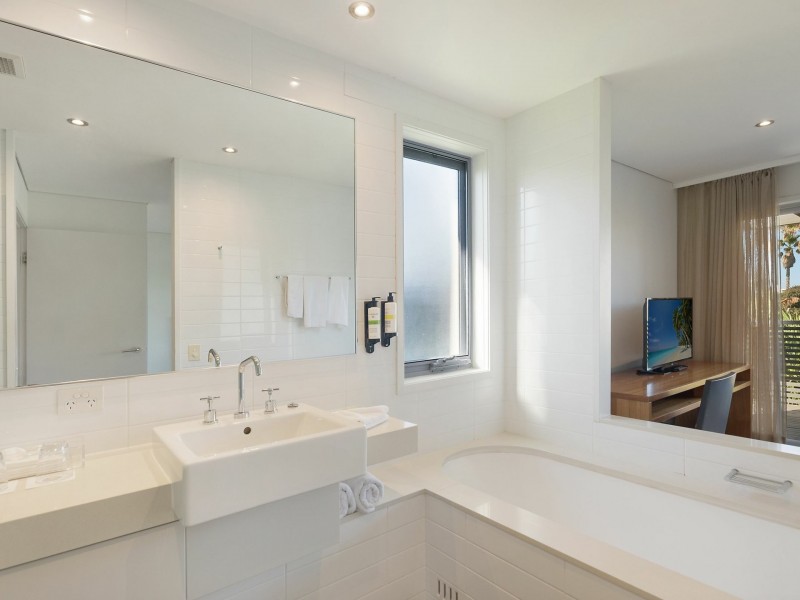 404/3 Turnberry Avenue, Magenta NSW 2261