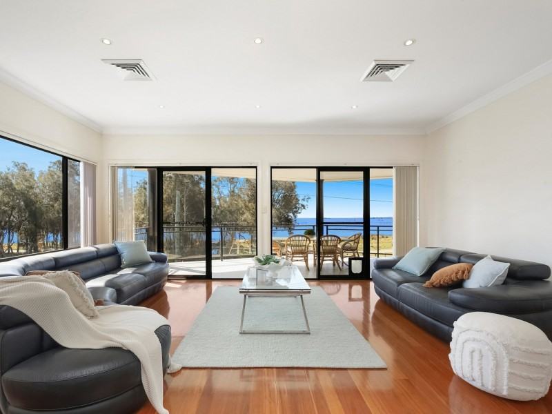 13 Lucinda Ave, Killarney Vale NSW 2261
