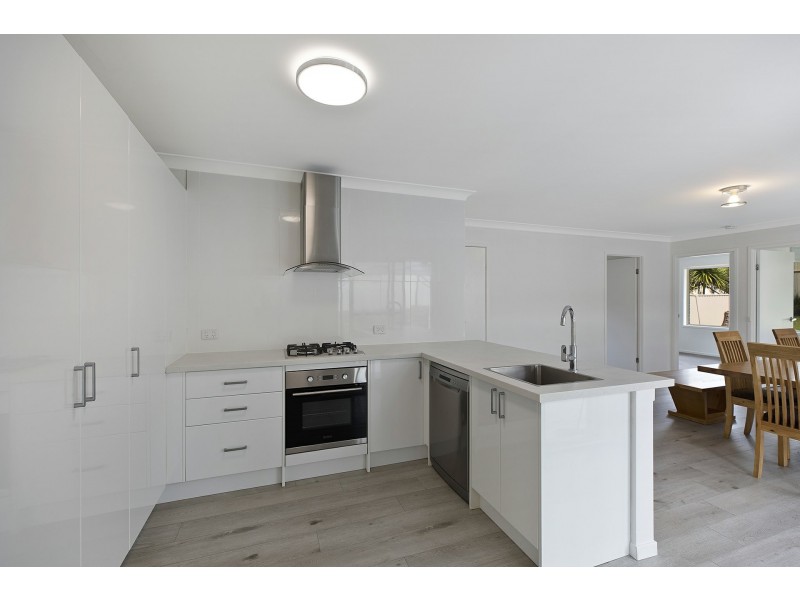 101 Bottlebrush Drive, Glenning Valley NSW 2261