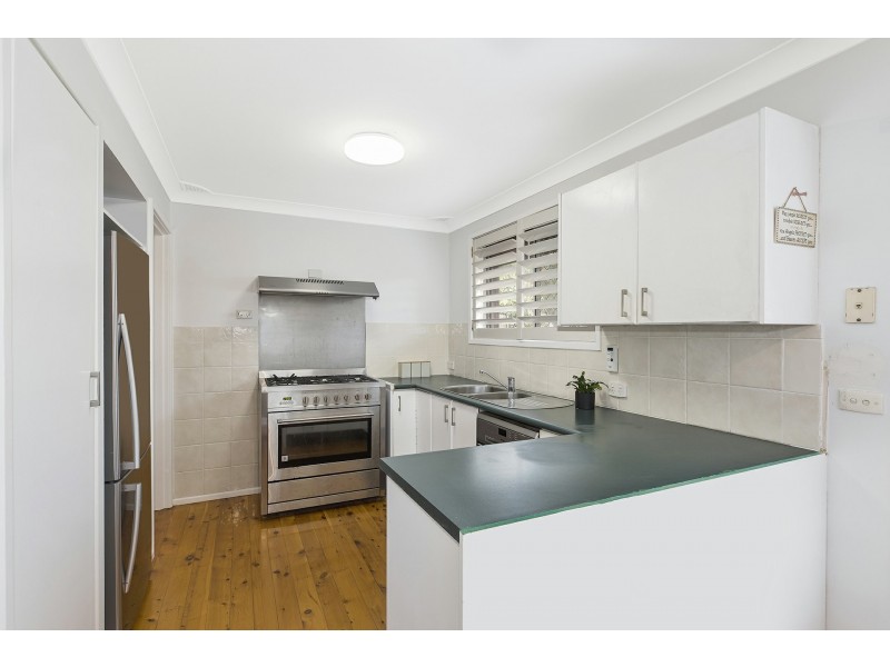 19 Mawson Drive, Killarney Vale NSW 2261
