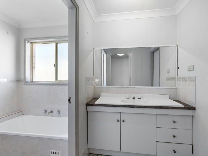 1/24 Bromley Court, Lake Haven NSW 2263