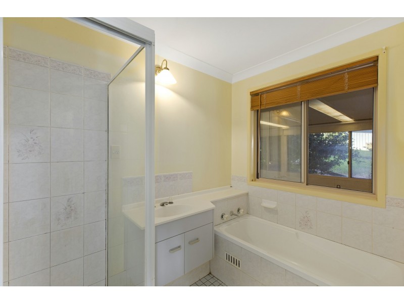 124 Bottlebrush Drive, Glenning Valley NSW 2261