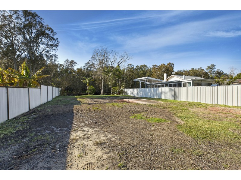 2 Mclean Street, Killarney Vale NSW 2261